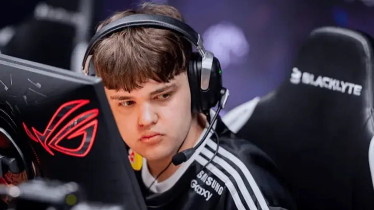 B8 Tumbangkan Vitality, FUT Lolos, 100 Thieves Tereliminasi! Pantau Playoff EWC 2026