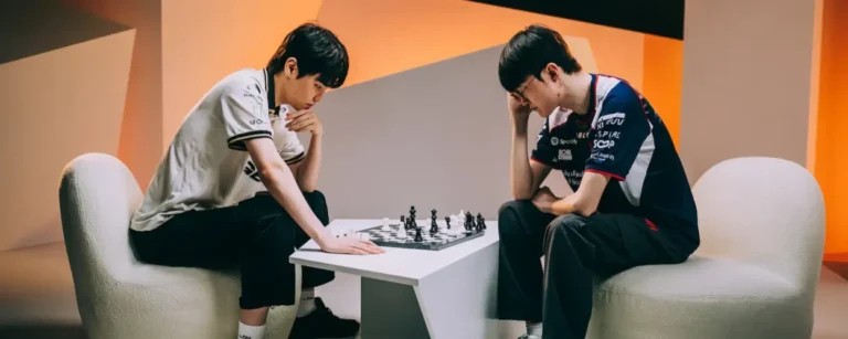 Cuma Ada Satu di Dunia! Chessboard Faker & Chovy Jadi Buruan Kolektor Esports!